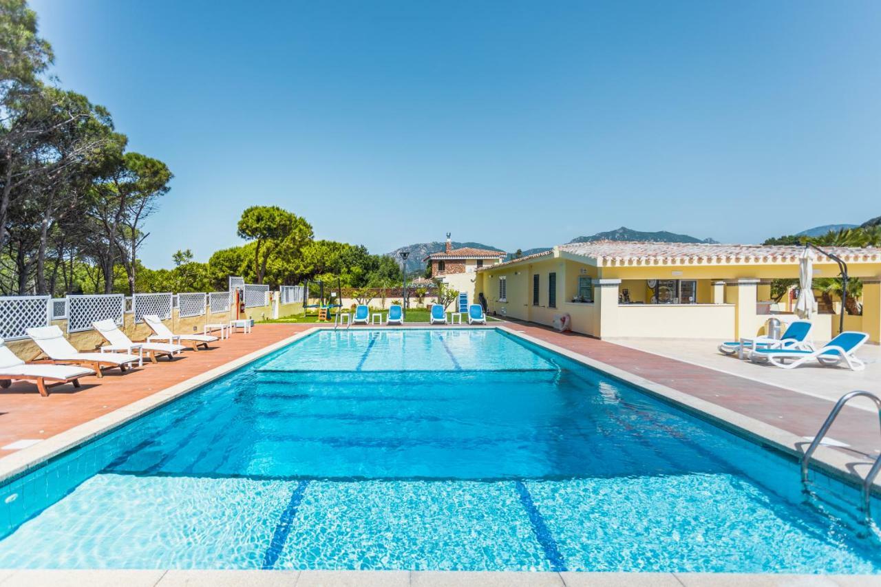 Fiore Di Maggio Villasimius Esterno foto
